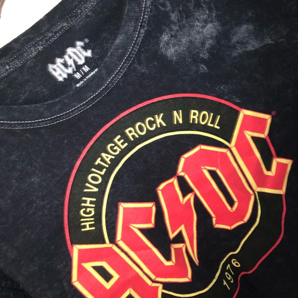 AC/DC ROCK CROP LONG SLEEVE - Picture 3 of 3